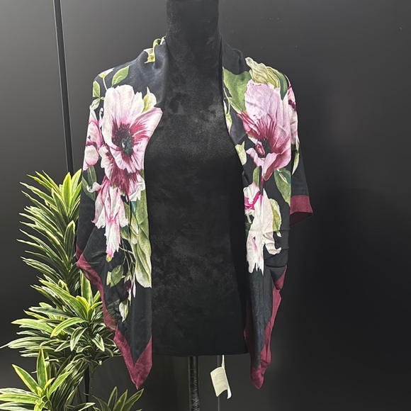 J.Jill Square Sophisticated/luxurious feel,sheer, 100% Viscose Rayon scarf - Picture 1 of 8